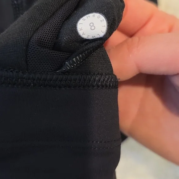 Lululemon Bra- 8 - Picture 5 of 5